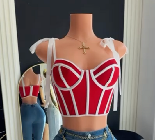 Top bustier rojo con lazos – efecto corset